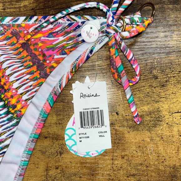 Raisins Stolen Heart Cheeky Stringer Bottom Medium NWT $38 - Picture 3 of 5